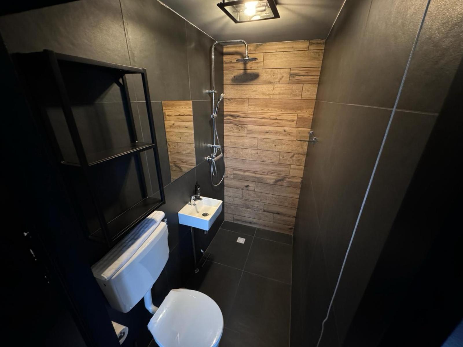 Modern Guest House. Bergen Ngoại thất bức ảnh